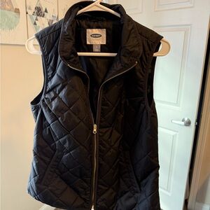Old Navy Black Quilted Vest